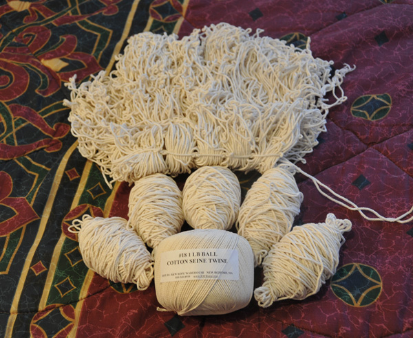 cotton string in various forms